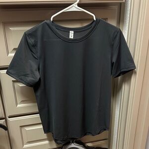 Lululemon Athletica Grey Short Sleeve Tee